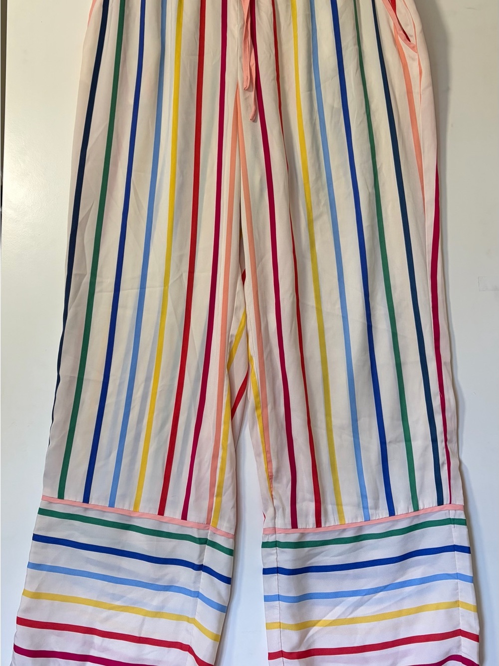 Summersalt The Home Edit Cloud 9 Silky PJ Set Rainbow Stripe Size M - Picture 8 of 9